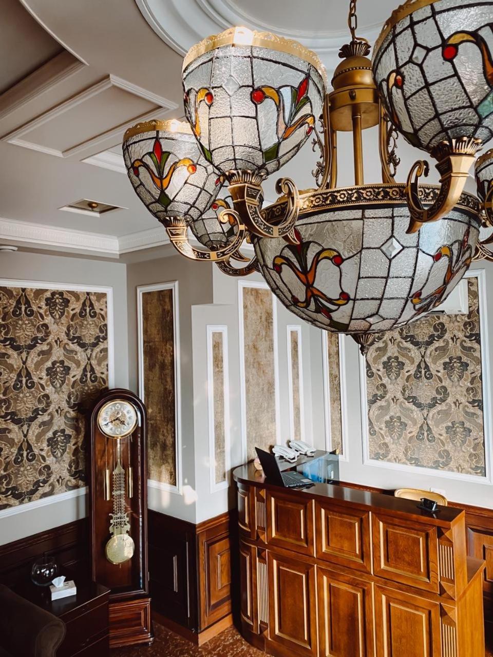 Royal Renaissance Hotel يريفان المظهر الخارجي الصورة